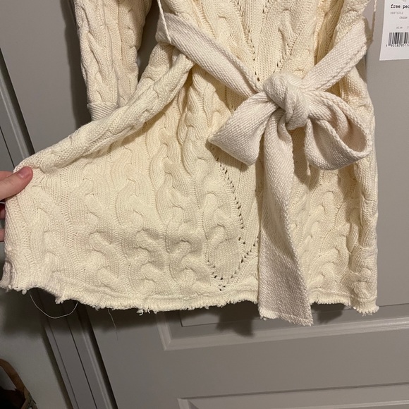 Free people sweater dress NWT - Picture 4 of 6